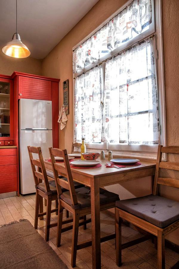 The Old Salt Apartment Kavala Bagian luar foto